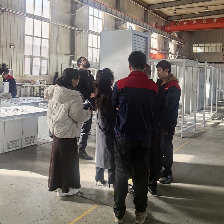 Visite de clients britanniques SKYT