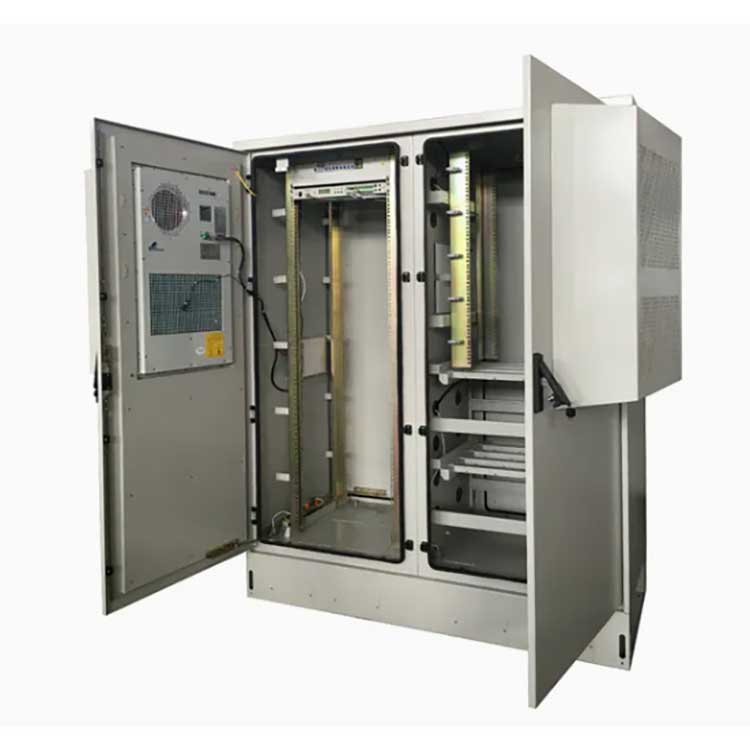 Comparaison et analyse des armoires de distribution murales et au sol